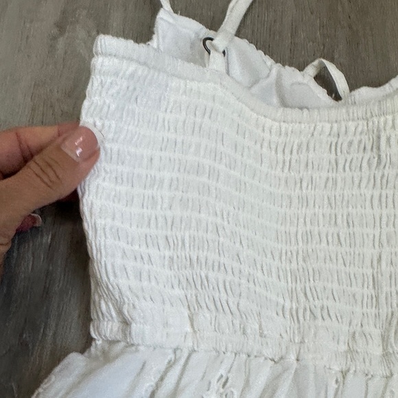 HOLLISTER White Eyelet Dress size XXS - Picture 9 of 9